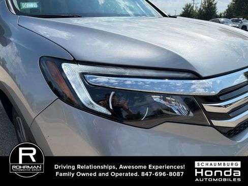 Used 2016 Honda Pilot Elite image 4