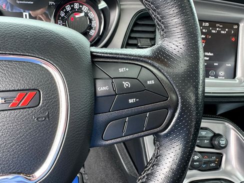 Used 2023 Dodge Challenger R/T w/ Plus Package image 22