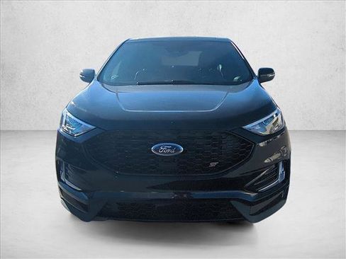 Used 2020 Ford Edge ST w/ Cold Weather Package image 2