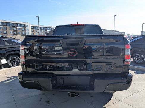 Used 2023 Nissan Frontier PRO-4X w/ Pro Convenience Package image 5