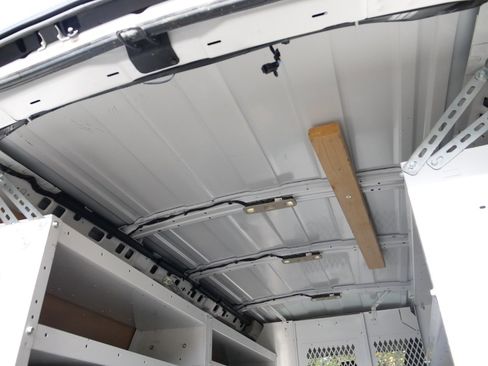 Used 2018 GMC Savana 3500 w/ Driver Convenience Package image 29