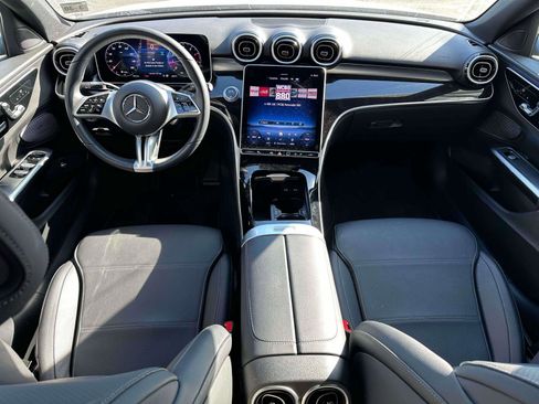 Used 2025 Mercedes-Benz C 300 4MATIC Sedan image 11