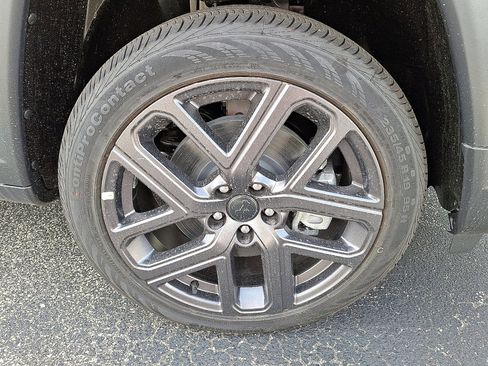 New 2026 Jeep Compass Limited image 4