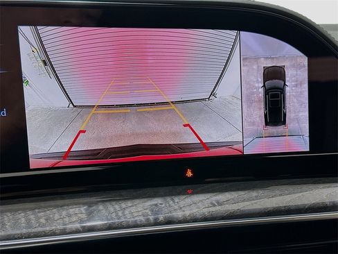 Used 2021 Cadillac Escalade ESV Premium Luxury image 14