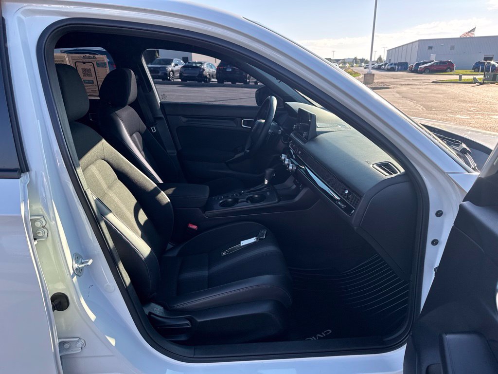 Used 2022 Honda Civic Sport image 36