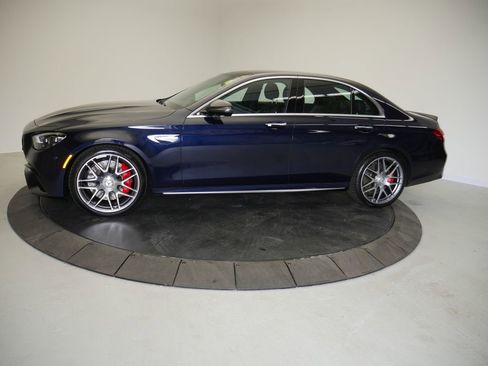 Used 2021 Mercedes-Benz E 63 AMG S image 2