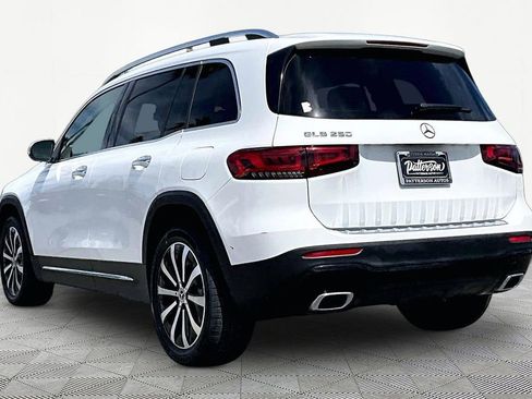 Used 2022 Mercedes-Benz GLB 250 image 6