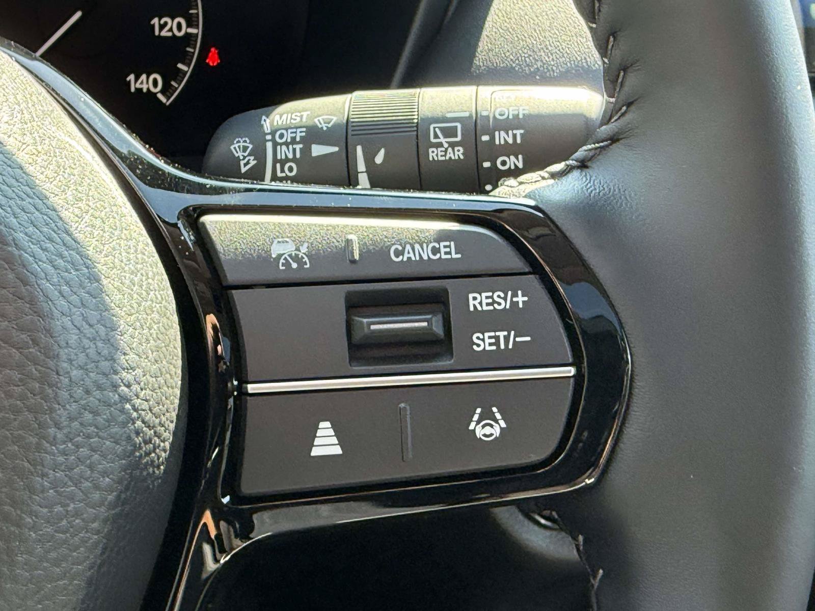 New 2027 Honda HR-V EX-L image 17