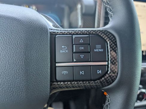 Used 2025 Ford F150 Lariat w/ Equipment Group 501A Mid image 14