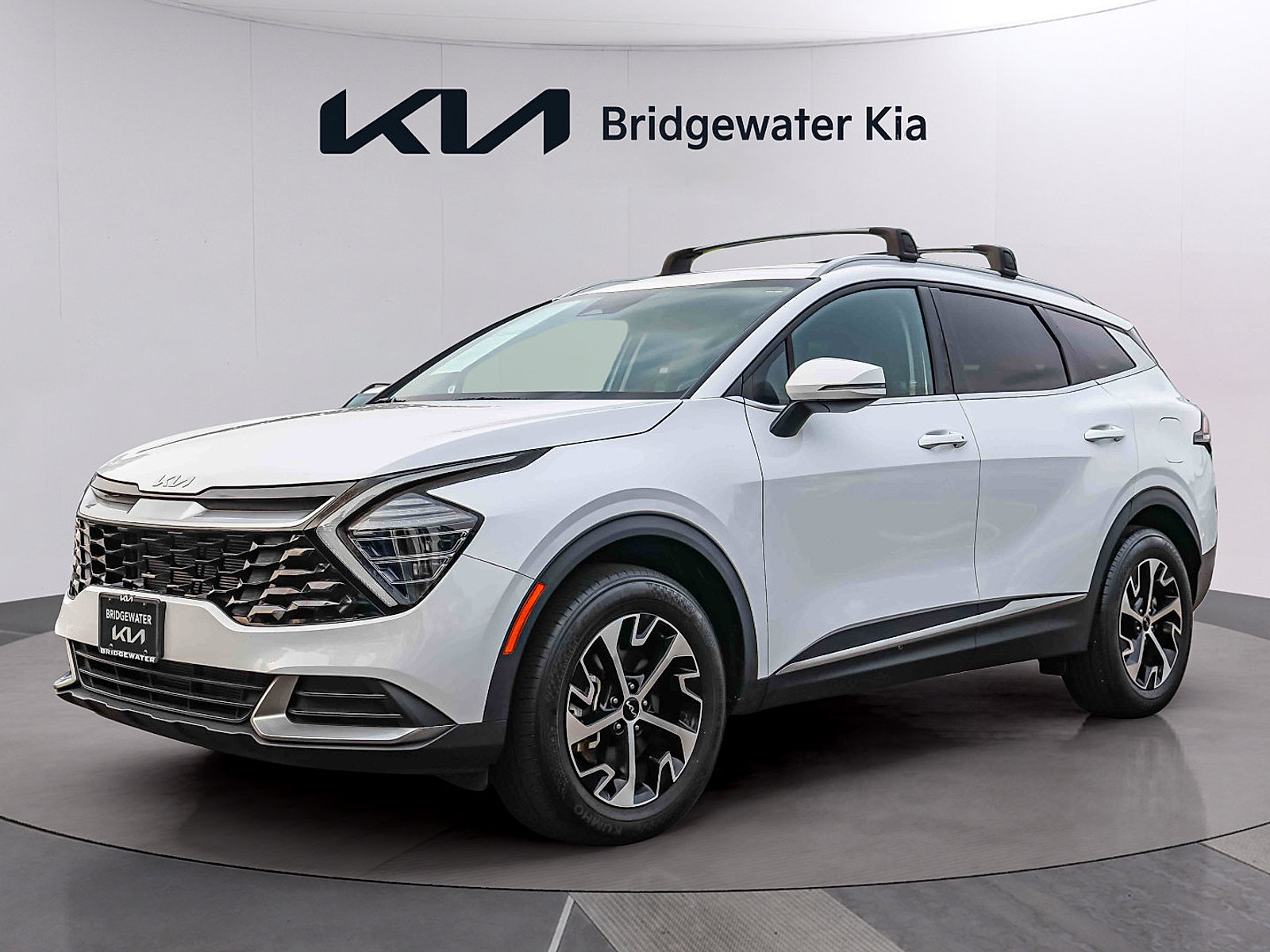 Certified 2024 Kia Sportage EX AWD/4WD image 3