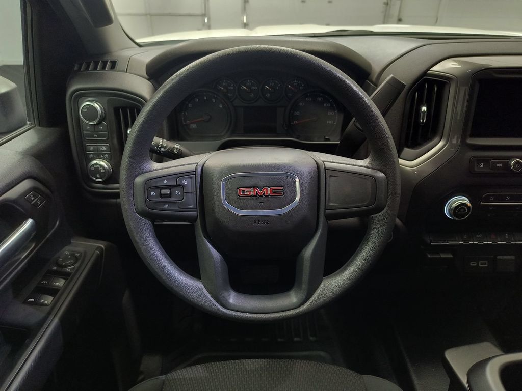Used 2026 GMC Sierra 2500 Pro w/ Convenience Package AWD/4WD image 11