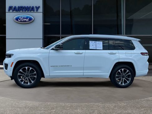 Used 2021 Jeep Grand Cherokee L Overland w/ Trailer Tow Group (B) RWD image 8