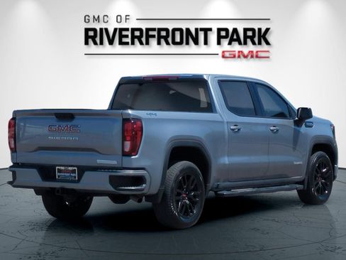 Used 2025 GMC Sierra 1500 Elevation AWD/4WD image 3