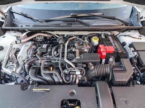 Used 2024 Nissan Sentra SV image 32