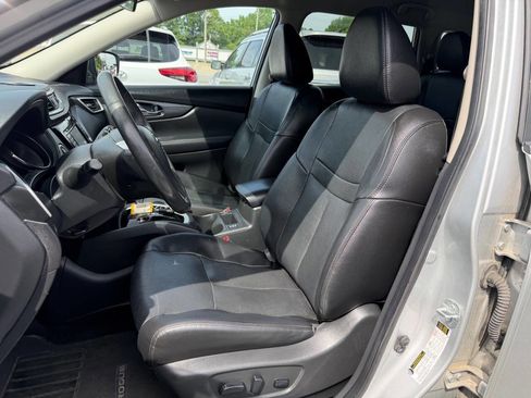 Used 2016 Nissan Rogue SL AWD/4WD image 8