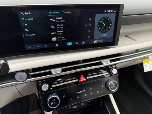 New 2026 Hyundai Tucson SEL FWD image 16