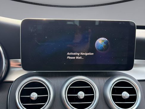 Used 2021 Mercedes-Benz C 300 Sedan image 22