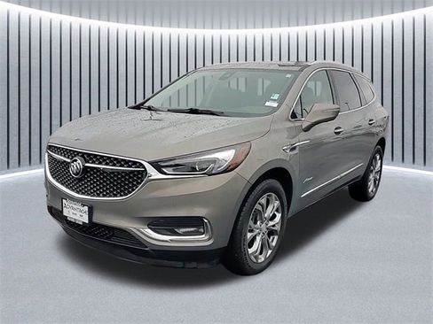 Certified 2018 Buick Enclave Avenir w/ Avenir Technology Package image 10