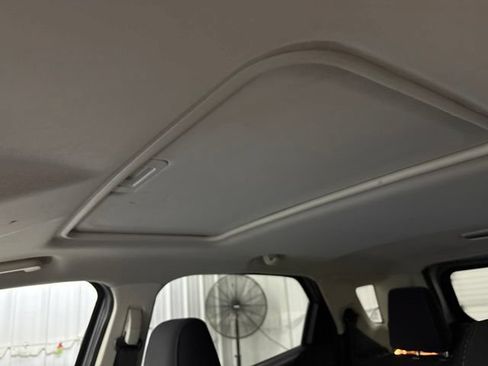 Used 2018 Ford EcoSport SE FWD image 31