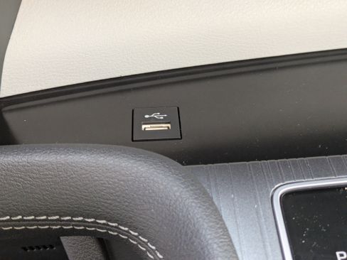 New 2026 Toyota Sienna XLE FWD image 26