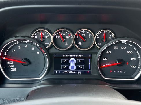 Used 2019 Chevrolet Silverado 1500 LT w/ All-Star Edition image 39