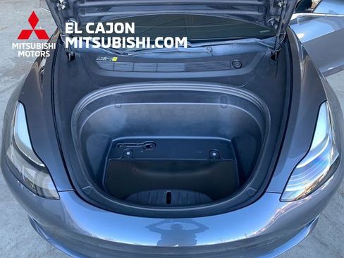 Used 2018 Tesla Model 3 Long Range image 19