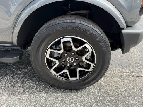 Used 2023 Ford Bronco Outer Banks AWD/4WD image 20