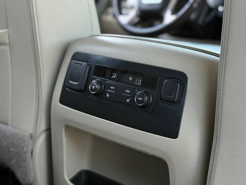 Used 2017 GMC Yukon Denali AWD/4WD image 15