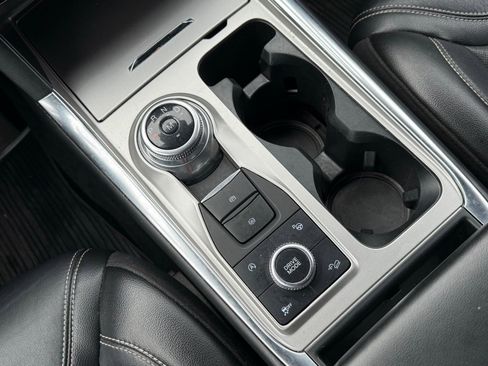 Used 2020 Ford Explorer ST w/ ST Street Pack image 27