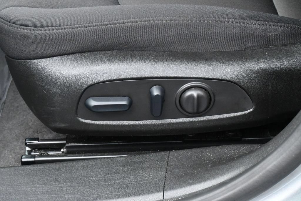 Used 2024 Chevrolet Malibu LT FWD image 12