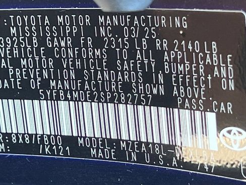Certified 2025 Toyota Corolla LE FWD image 24