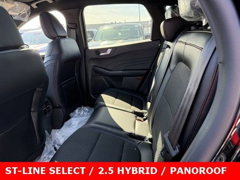 New 2025 Ford Escape ST-Line Elite image 30