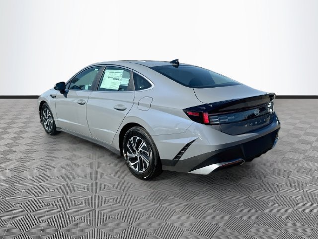 New 2027 Hyundai Sonata Blue FWD image 5