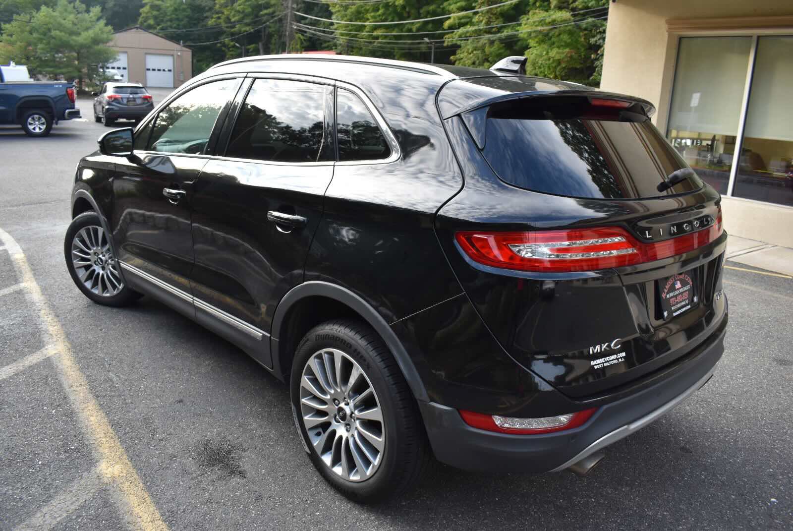 Used 2017 Lincoln MKC Reserve w/ Lincoln MKC Climate Package AWD/4WD image 6