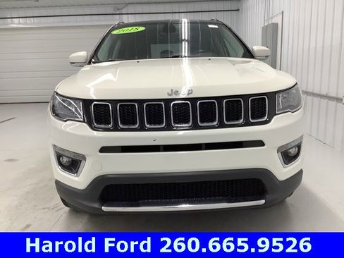 Used 2018 Jeep Compass Limited w/ Navigation Group image 2