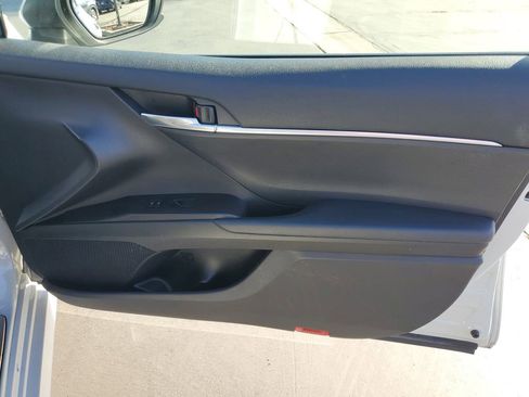 Used 2023 Toyota Camry LE image 32