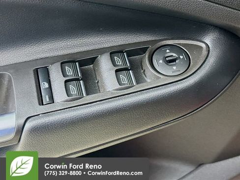 Certified 2019 Ford Escape Titanium AWD/4WD image 18