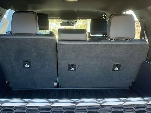 Used 2025 Toyota 4Runner TRD Off-Road Premium image 22