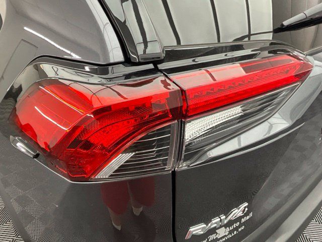 Used 2024 Toyota RAV4 LE AWD/4WD image 25