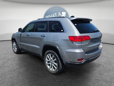 Used 2017 Jeep Grand Cherokee Limited AWD/4WD image 6
