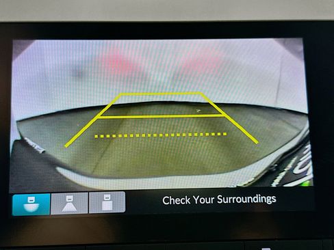 Used 2025 Honda HR-V LX image 22