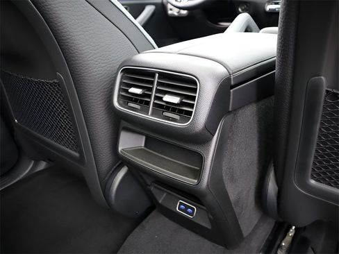 New 2026 Mercedes-Benz GLE 450 4MATIC image 15