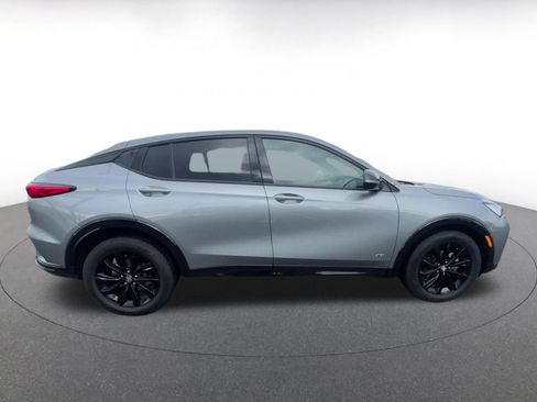 Used 2025 Buick Envista Sport Touring image 16