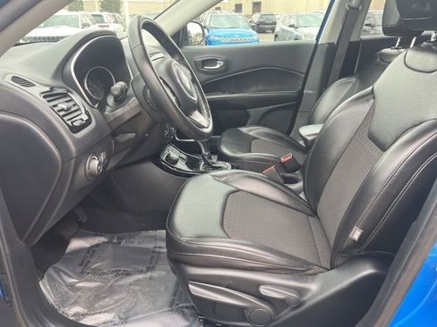 Used 2020 Jeep Compass Altitude image 11