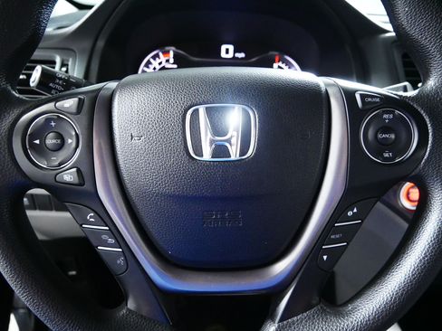 Used 2016 Honda Pilot EX image 25