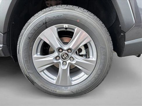 Certified 2025 Toyota RAV4 XLE w/ Convenience Package image 9