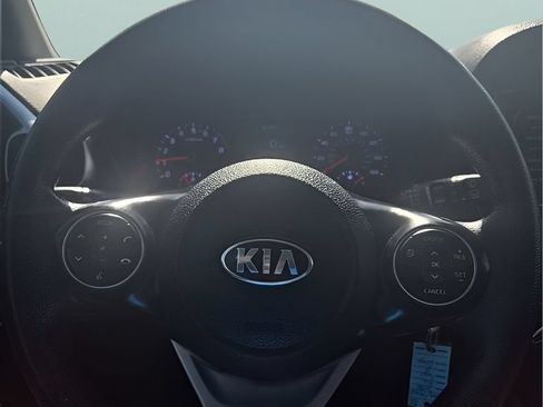 Used 2020 Kia Soul S FWD image 21