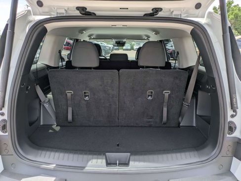 Used 2024 Hyundai Santa Fe SE FWD image 11