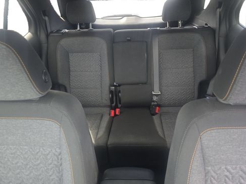 Used 2023 Chevrolet Equinox LT AWD/4WD image 10