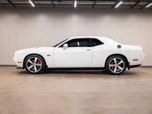 Used 2011 Dodge Challenger SRT8 w/ SRT Option Group II RWD image 23